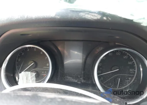 2018 Toyota Camry L z USA, uszkodzony, nr VIN 4T1B11HK4JU065652